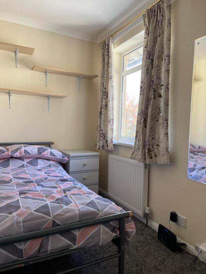 Spacious, Sleeps 17, 3 Bathrooms, Parking, Mansfield Exterior photo